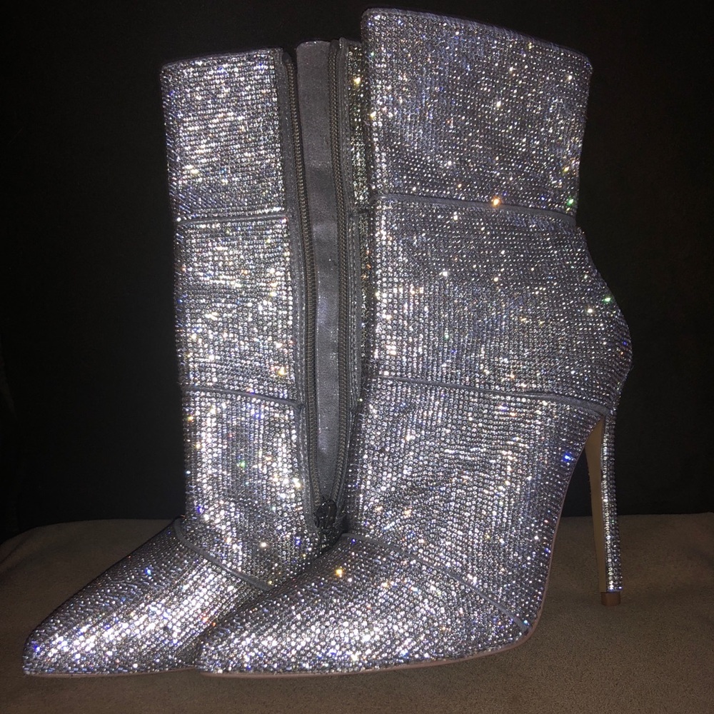 Steve Madden Silver Glitter Pointed-Toe Stiletto Ankle Boots